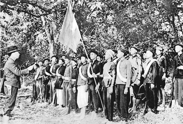 Hình 6: Lễ thành lập Đội Việt Nam tuyên truyền giải phóng quân