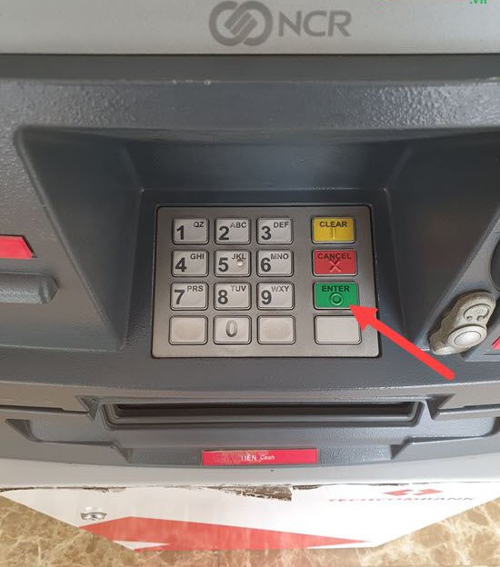 Hướng dẫn rút tiền ATM Techcombank không cần thẻ